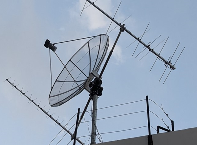 VHF/UHF/S/L-Band Dish