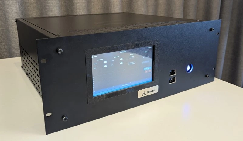 3.7-Meter Antenna System